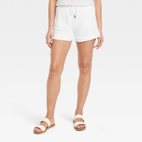 Women's Mid-rise Fleece Shorts - Universal Thread™ White Xl : Target