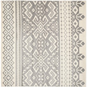 Adirondack ADR107 Non-Shedding Power Loomed Indoor Rugs - Safavieh - 1 of 4