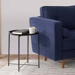 Ayla Metal End Table with Removable TrayBlack - CorLiving