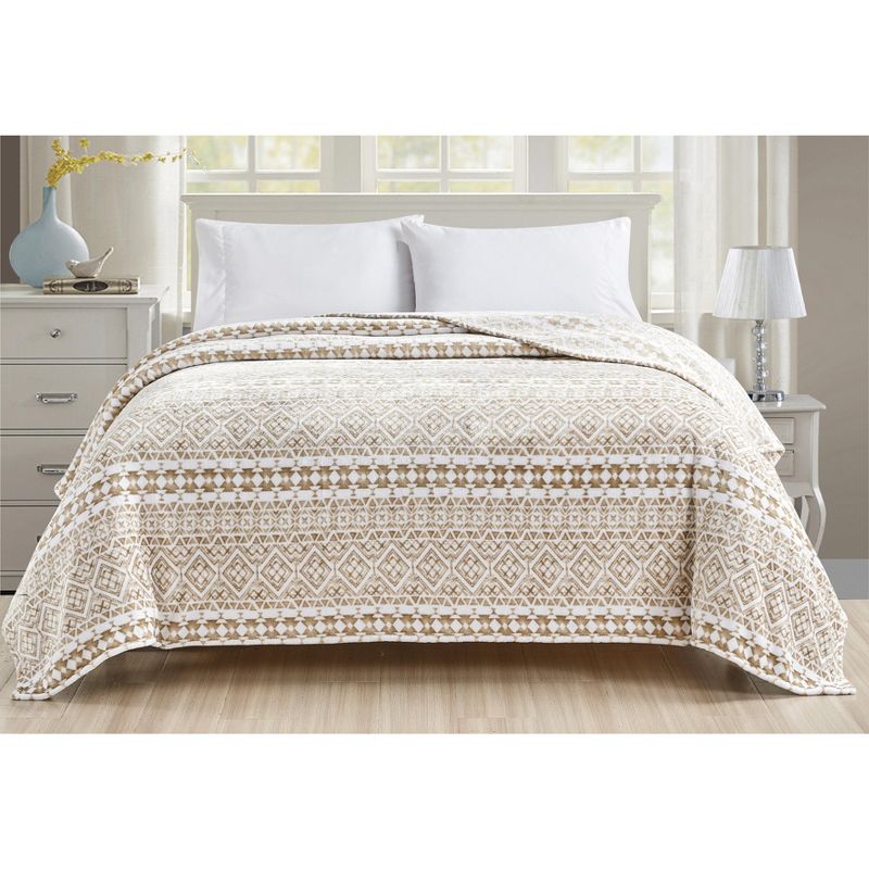 Noble House Extra Comfy & Soft Lightweight  Blanket Queen & King - Tala, 4 of 5
