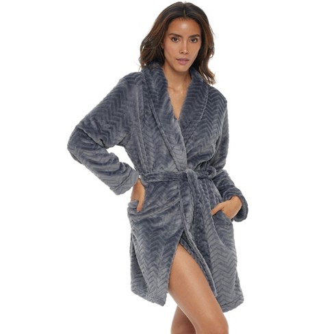 Alexander Del Rossa Women's Classic Plush Robe, Chevron Textured Short ...