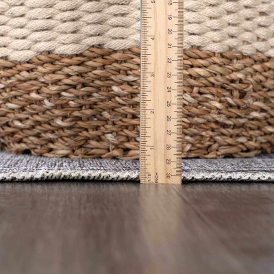 Barny Gray Washable Chenille Rectangle Area Rug 5'3" x 7'3"