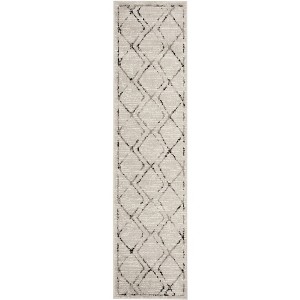 Skyler SKY197 Power Loomed Indoor Rugs - Safavieh - 1 of 3