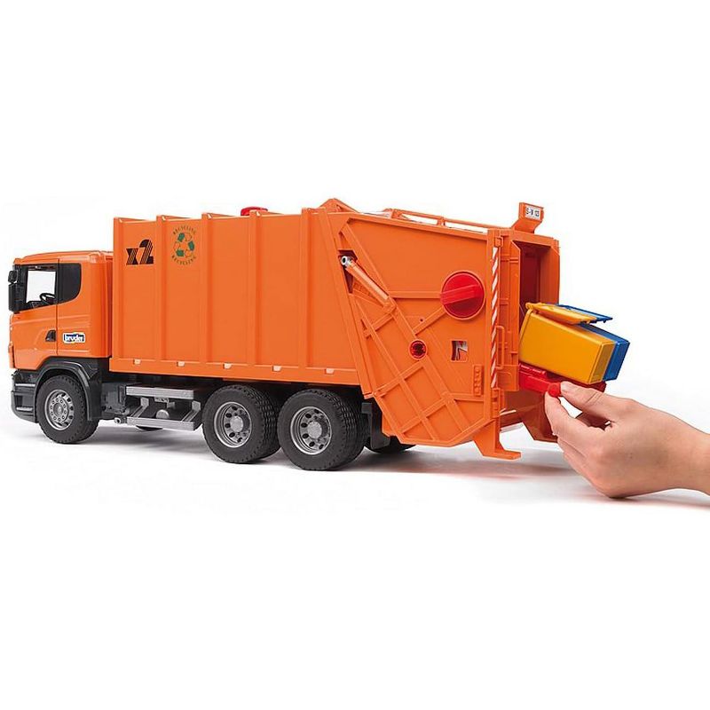Bruder 03560 SCANIA R-Series Garbage Truck (Orange), 5 of 6