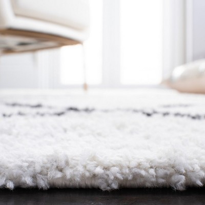 Luxurious Black Trellis Shag Rug with Non-Slip, Easy Care Synthetic Fibers