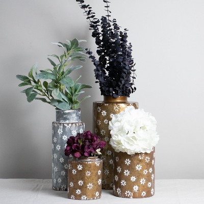 Rustic Gray and White Floral Pattern Metal Decorative Vase