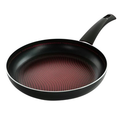 Gibson Home Piletti 10 Inch Aluminum Frying Pan in Black and Red