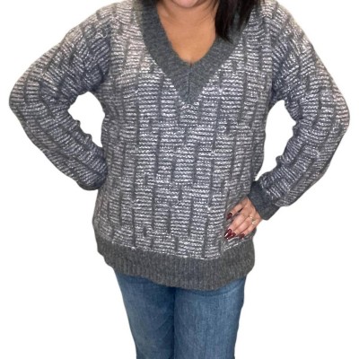Women's Cozy Patterned V-Neck Sweater - mystree