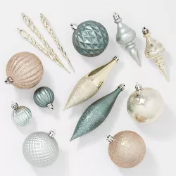 40ct Plastic Finial Christmas Tree Ornament Set - Wondershop™