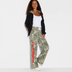 Women's F1 Camo Graphic Lounge Pants - Green - 1 of 3