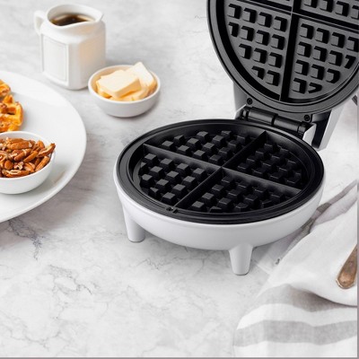Courant Waffle Maker - Thumbnail 4