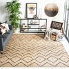 Kilim KLM750 Hand Loomed Area Rug  - Safavieh - 2 of 4