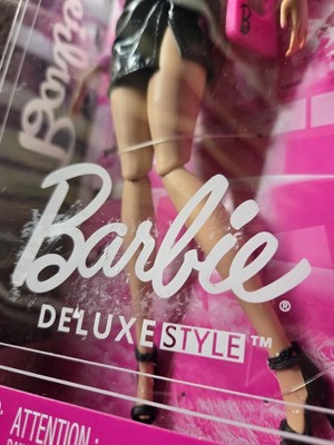barbie Barbie Deluxe Style Rare Finds Doll #17 in Pink Barbiecore Top