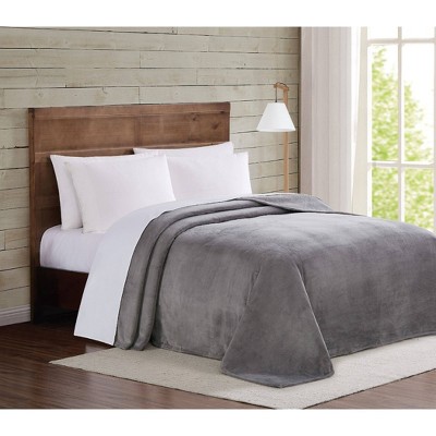 Full Size Gray Velvet Plush Machine Washable Blanket