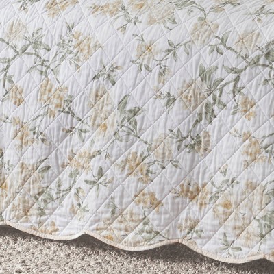 Elegant White Cotton Reversible Queen Bedspread with Floral Print