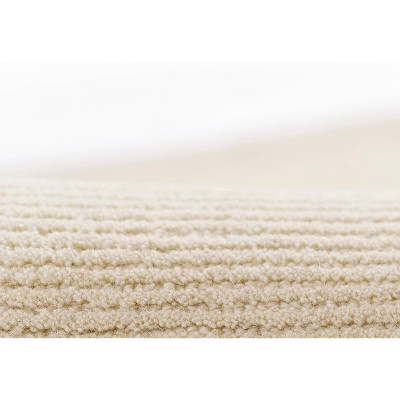 Off-White Hand-Tufted Wool Rectangular 8x10 Area Rug