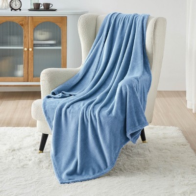 Bedsure Flannel Blanket – Solid Color Plush Throw, Ultra Soft and Fuzzy, 300GSM Lightweight Cozy Blanket for Bed or Sofa