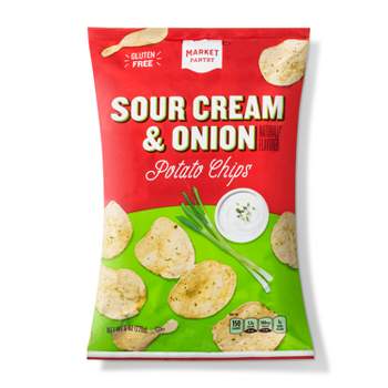 Sour Cream & Onion Flavored Potato Chips - 8oz - Market Pantry™