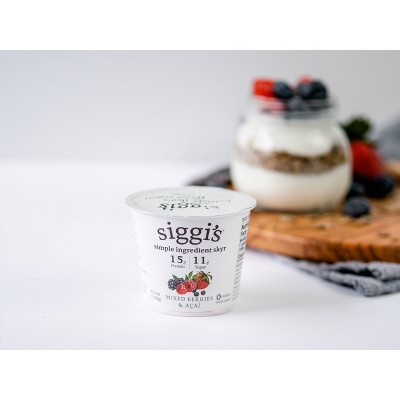 Siggi's Nonfat Acai & Mixed Berries Icelandic-style Skyr Yogurt - 5.3oz ...