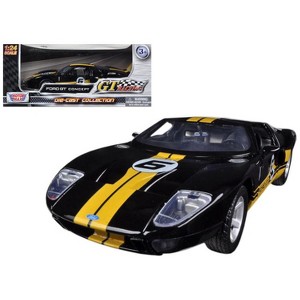 Ford GT #6 GT Racing 1/24 Diecast Car Model by Motormax - 1 of 3