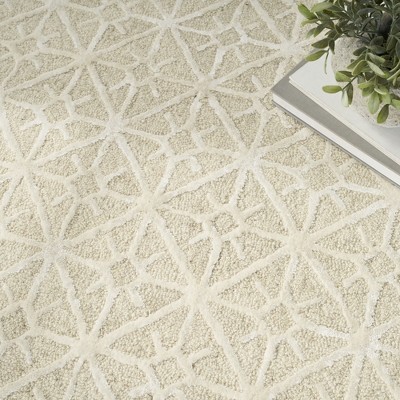 Ivory Geometric Tufted Wool 5' x 7' Handmade Rug