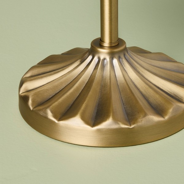 Lámpara de mesa con pantalla de cerámica Latón/Burdeos (incluye bombilla LED) - Hearth & Hand™ with Magnolia 4