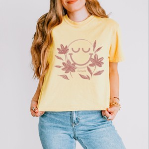 S.W.Smiley Pink Flowers Outline - Women's Boxy Crop Top Graphic T-Shirt - 1 of 4