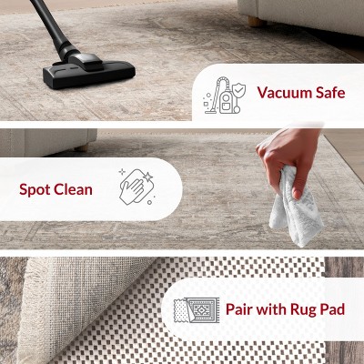 Elegant Silver Medallion 4' x 6' Oval Synthetic Area Rug