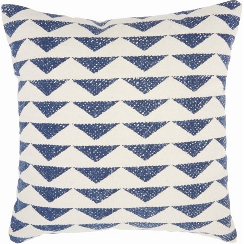 Triangle throw outlet pillow