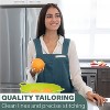 Elegant and Practical: Unisex Cross-Back Apron in Soft Cotton - Features Convenient Pockets for a More Organized Cooking Experience - 3 of 4