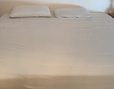 Guest review image 1 of 3, zoom in