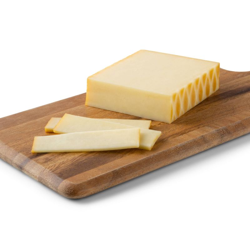 Cheddar Cheese with Smokey Notes - 7oz - Good & Gather&#8482;, 3 of 5