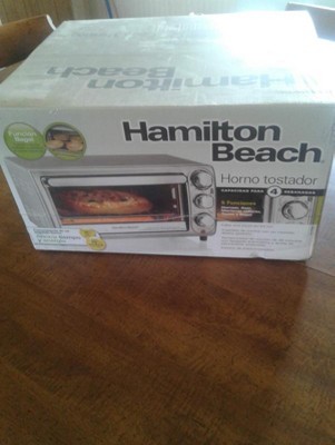 Hamilton Beach 4-Slice Countertop Toaster Oven with Bake Pan, Stainless  Steel (31143)