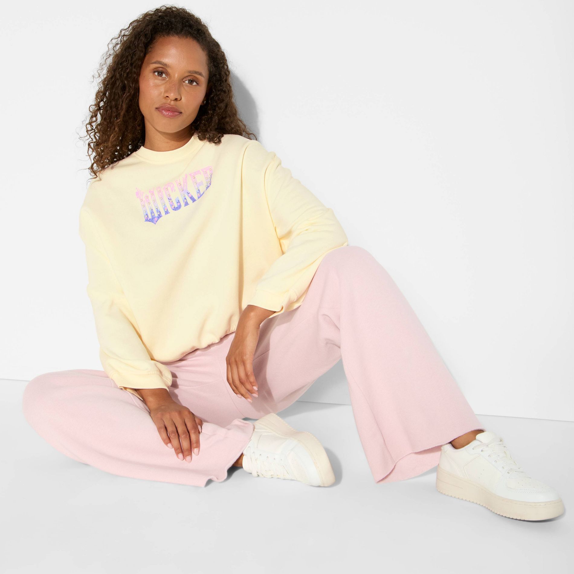 Women's Wicked Butterfly Pearl Graphic Sweatshirt - Cream