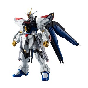 Gundam Universe Strike Freedom ZGMF/A-262B Figure - 1 of 1