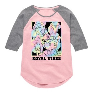 Girls' - Disney - Royal Vibes Shirt Tail Raglan Graphic T-shirt - 1 of 4