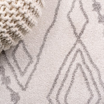 Ivory and Gray 4' x 6' Synthetic Diamond Area Rug