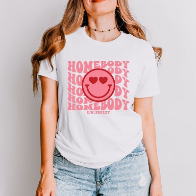Simply Sage Market S.W.Smiley Homebody Stacked Smiley Face Short Sleeve Tee