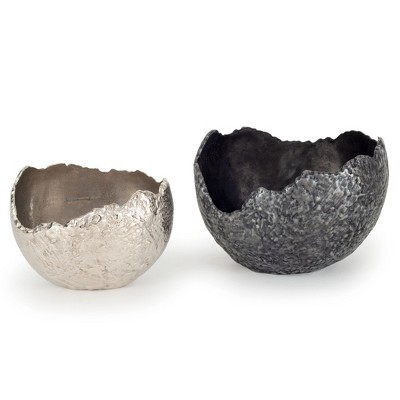 HomeRoots Set of Two Gray And Silver Aluminum Decorative Bowls