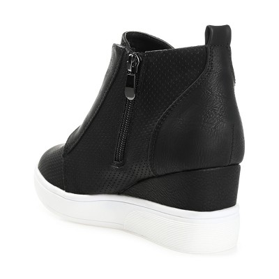 Женские кроссовки Journee Collection Women's Clara Round Toe Inside Zip Wedge Sneakers Black 10 — фото 6