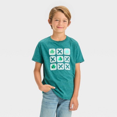 white and dark green graphic tee