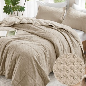 3 Pcs Waffle Weave Knit Lightweight Quilt Sets, Modern Elegant Chic Style Coverlet Set for All Season, Breathable Bed Set with Matching Shams - 1 of 4
