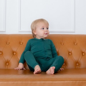 Kyte Baby Zippered Romper in Emerald - 1 of 3
