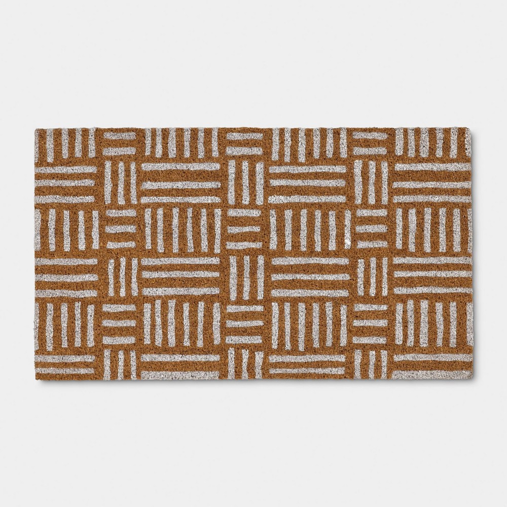 1'4"x2'4" Crosshatch Rectangle Outdoor Door Mat White - Room Essentials™