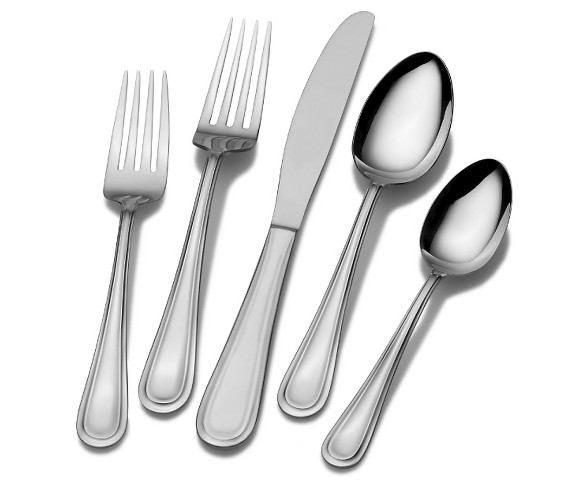 International Forte 20-pc. Silverware Set