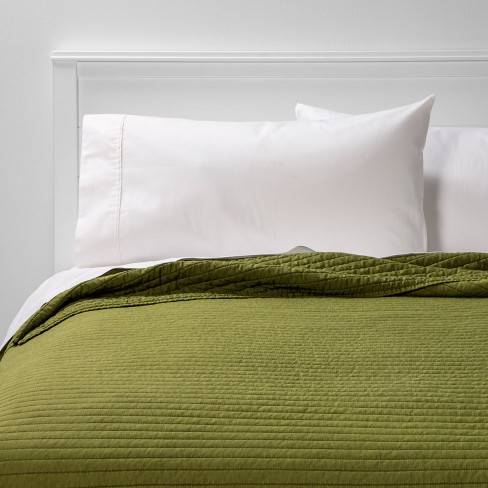 King Garment Washed Microfiber Quilt, Olive Green King Size Bedding