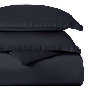 Egyptian Cotton 400 Thread Count Solid Duvet Cover Set by Blue Nile Mills - 1 of 4