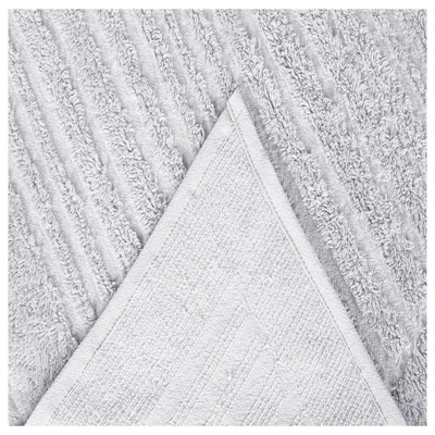 White Twin Cotton Reversible Tufted Medallion Bedspread Set