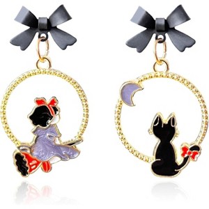 Vintage Bow Dangle Earrings - Delicate Asymmetric Design with a Touch of Playful Elegance - 1 of 4