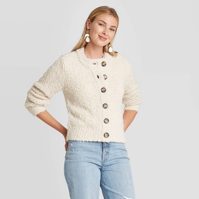 button front cropped cardigan